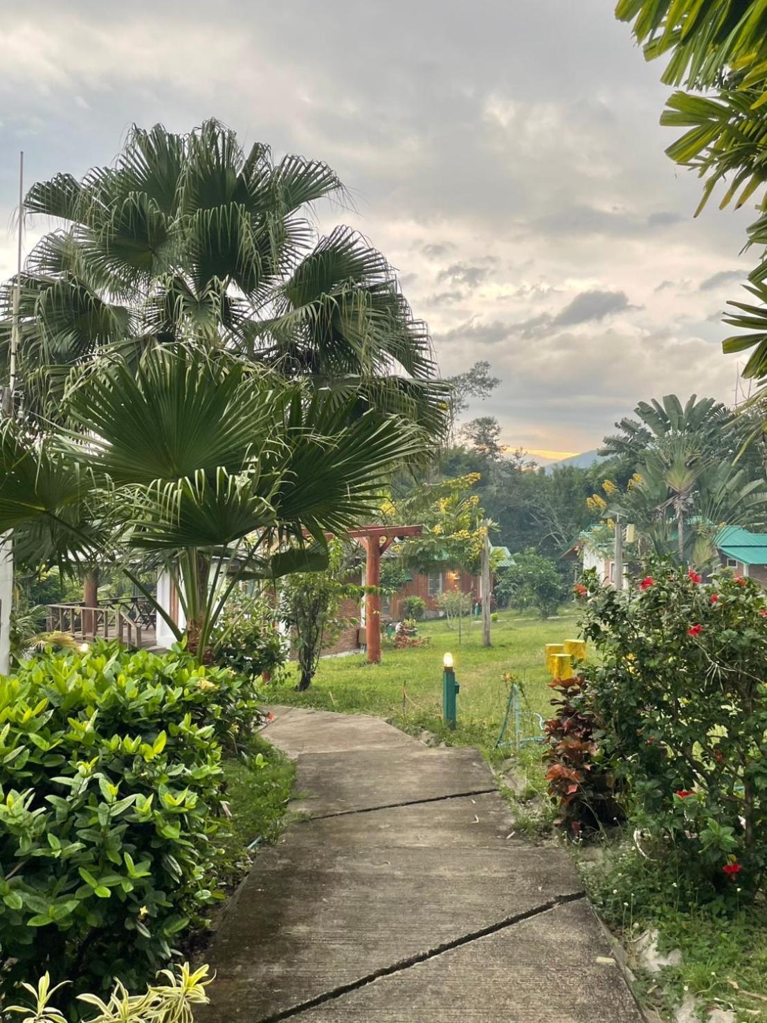 Pai Love & Baan Chonphao Resort Luaran gambar